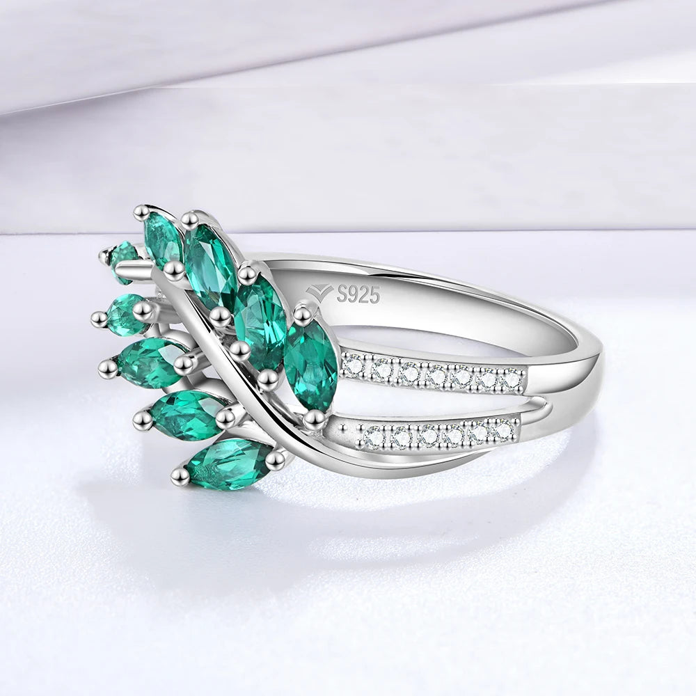 Sterling Silver Emerald & White Sapphire Band Ring
